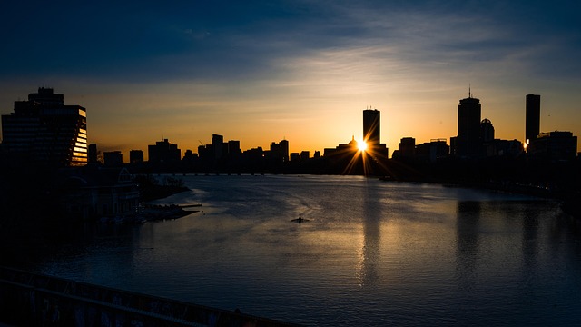Wartungshistorie-Ansicht mit durchgeführten und geplanten Wartungsaufgaben